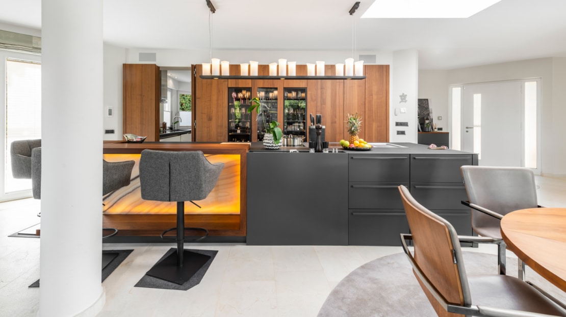 V-4250 Santa Ponsa Moderne Villa mit atemberaubendem Weitblick bis auf die Bucht von Santa Ponsa