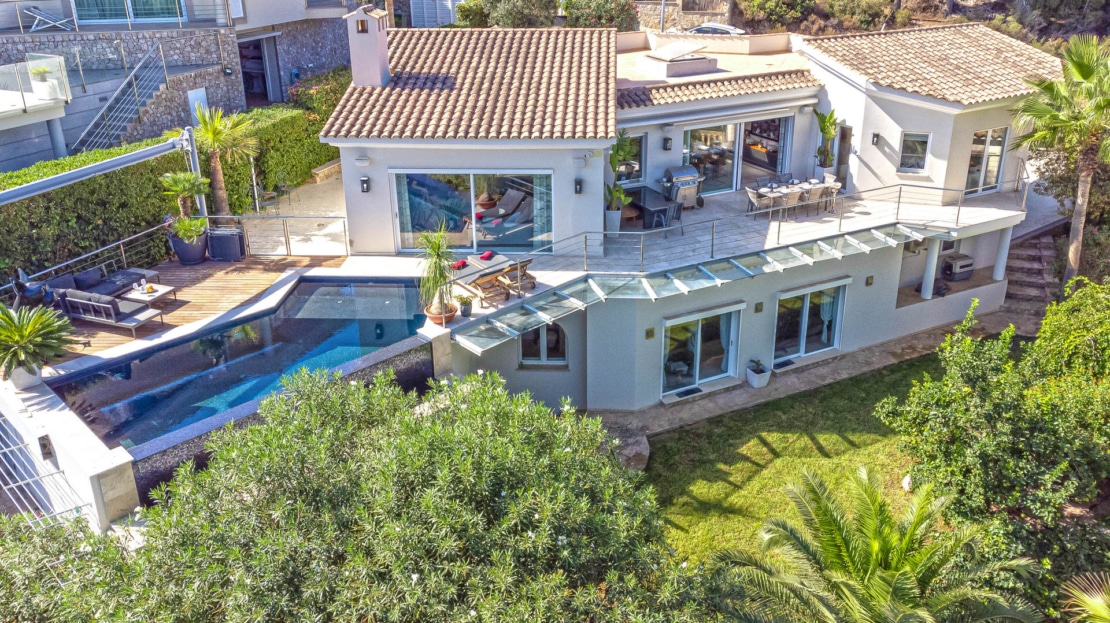 V-4250 Santa Ponsa Moderne Villa mit atemberaubendem Weitblick bis auf die Bucht von Santa Ponsa