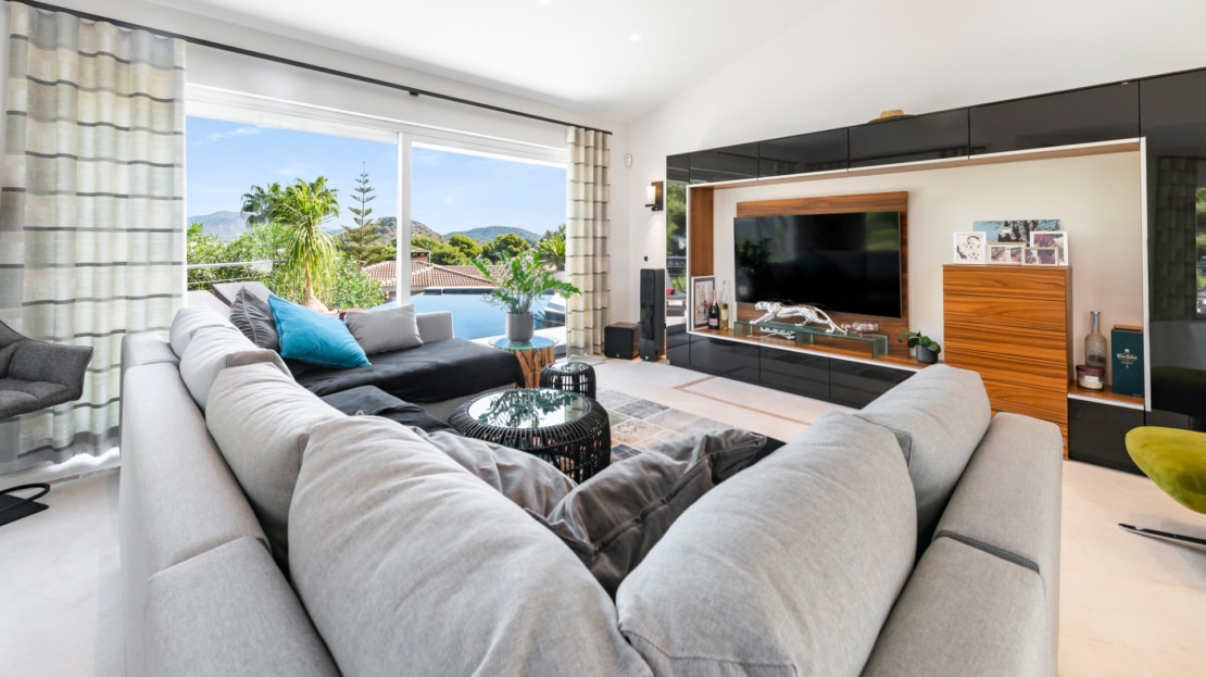 V-4250 Santa Ponsa Moderne Villa mit atemberaubendem Weitblick bis auf die Bucht von Santa Ponsa