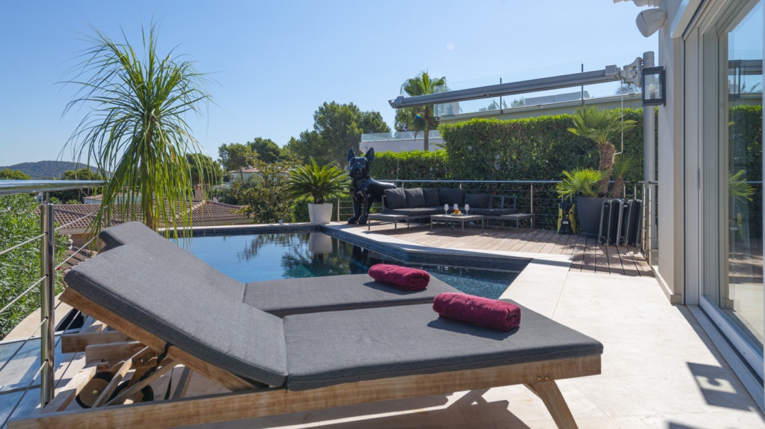 V-4250 Santa Ponsa Moderne Villa mit atemberaubendem Weitblick bis auf die Bucht von Santa Ponsa