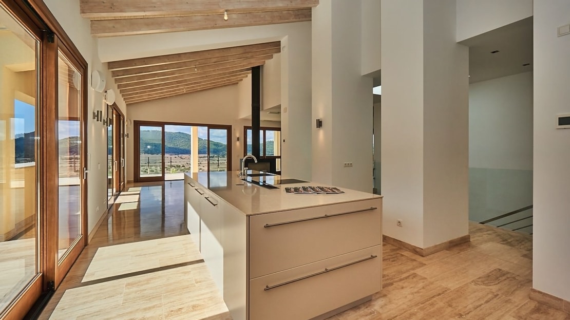 V-2078 Imposante Villa mit Ferienvermietungslizenz und Blick über das Tal sowie den Golfplatz von Canyamel