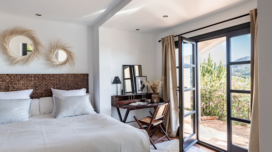 V-4411-96 Villa mit viel Potenzial, Pool, fantastischem Meer- und Hafenblick im Süden von Andratx 16