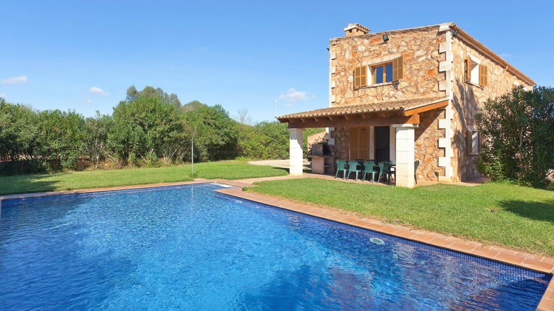 F-2088 Gepflegte Naturstein Finca mit grossem Pool, Weitblick und viel Privatsphäre zwischen Campos und Felanitx
