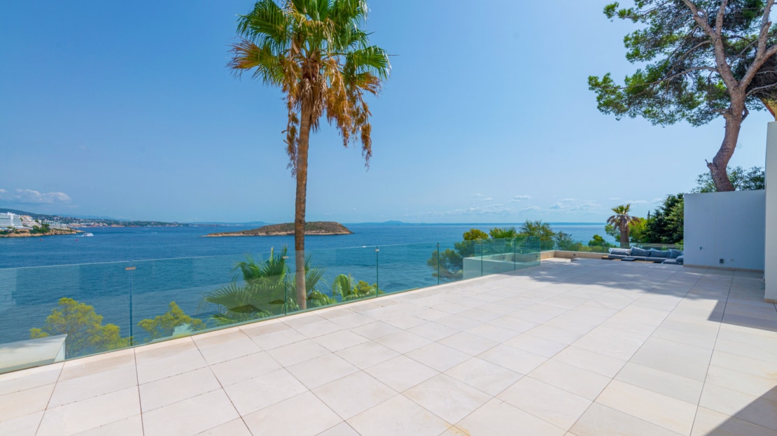 V-3430 Luxuriöse Villa in erster Meereslinie von Cala Vinyas mit Blick auf Sa Porrassa 17