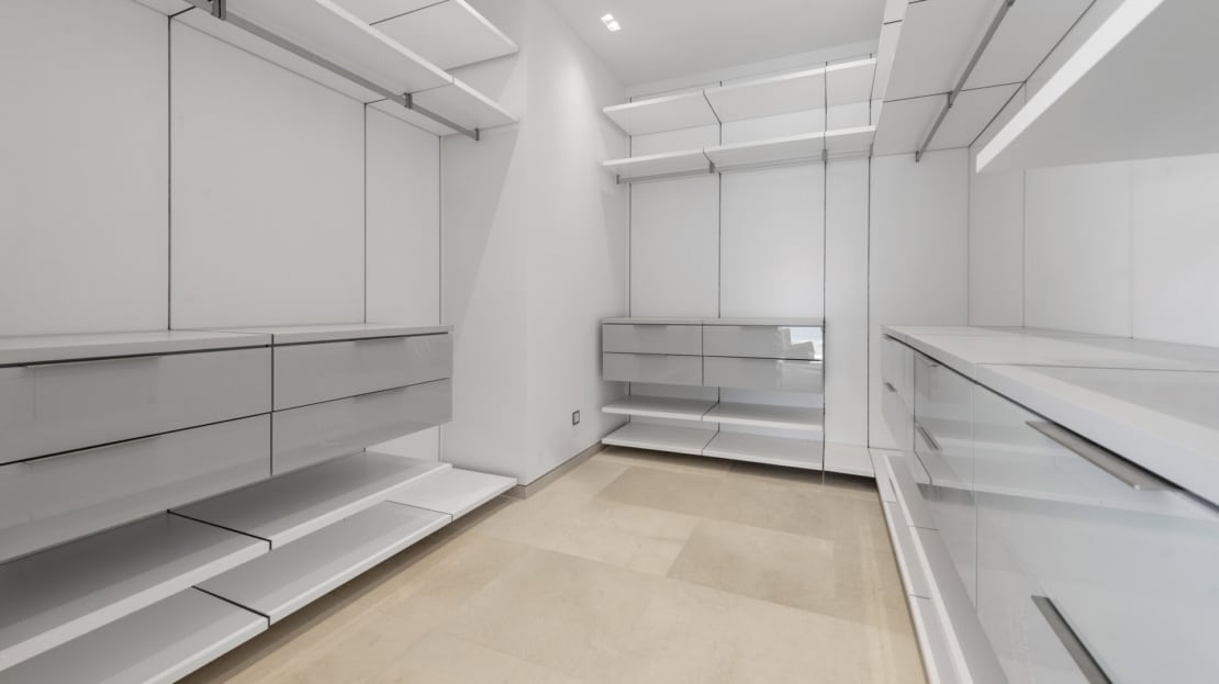 V-3430 Luxuriöse Villa in erster Meereslinie von Cala Vinyas mit Blick auf Sa Porrassa 16