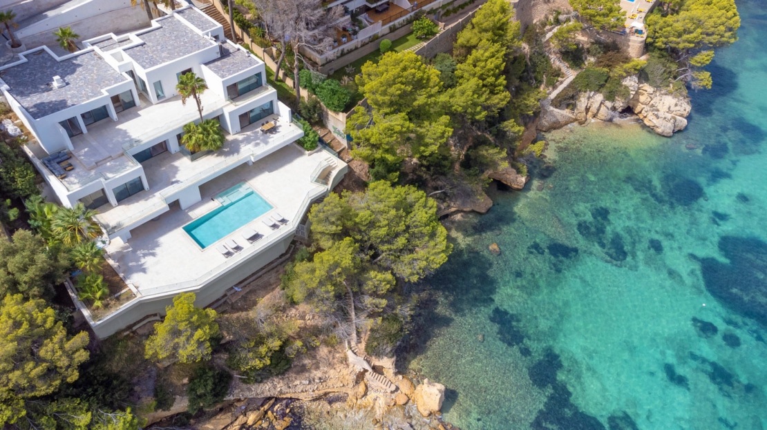 V-3430 Luxuriöse Villa in erster Meereslinie von Cala Vinyas mit Blick auf Sa Porrassa 3