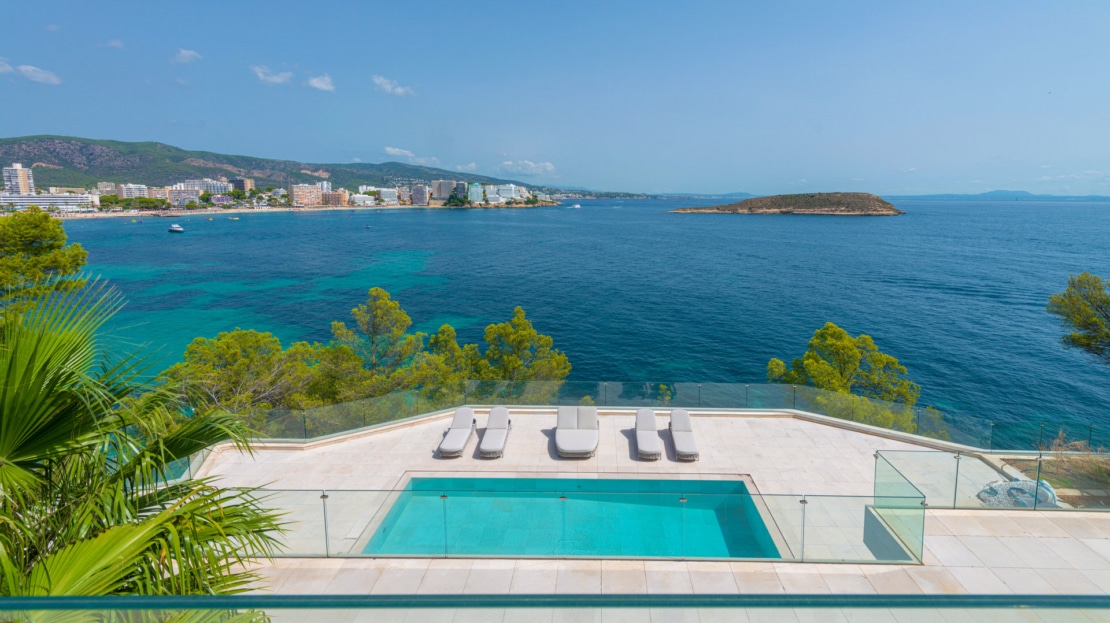 V-3430 Luxuriöse Villa in erster Meereslinie von Cala Vinyas mit Blick auf Sa Porrassa 18