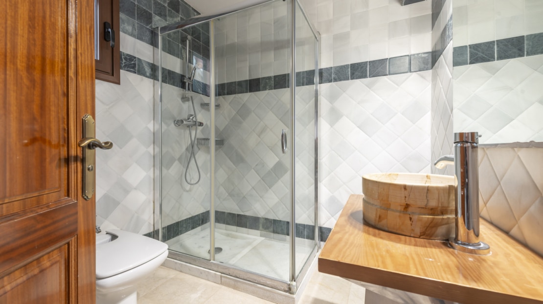 F-4302 Stattliche Finca in Establiments mit gr. Pool, Privatsphäre und herrlichem Blick auf die Bucht von Palma 24