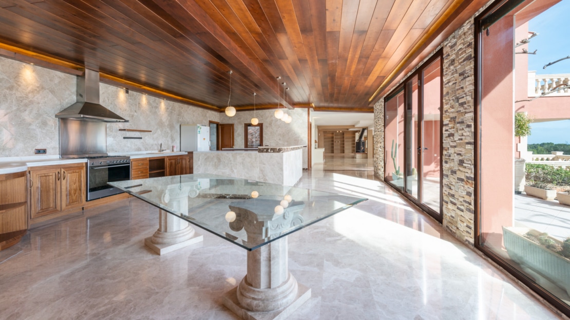 F-4302 Stattliche Finca in Establiments mit gr. Pool, Privatsphäre und herrlichem Blick auf die Bucht von Palma 15