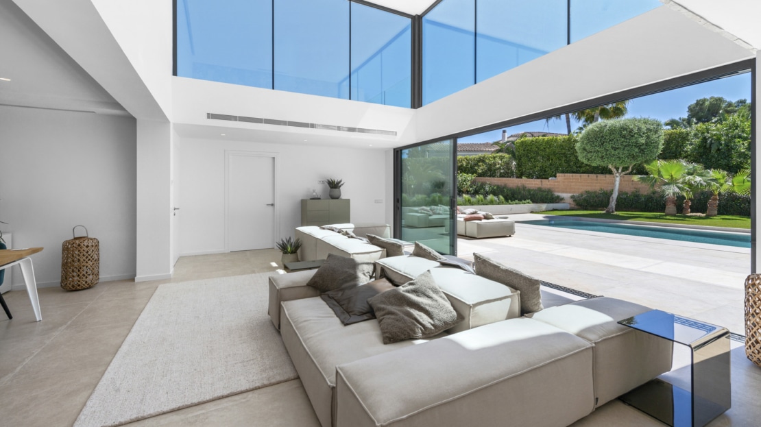 V-4135 NEUBAU! Ruhig gelegene Traum-Villa in Nova Santa Ponça mit Pool, Garten und Privatsphäre 25