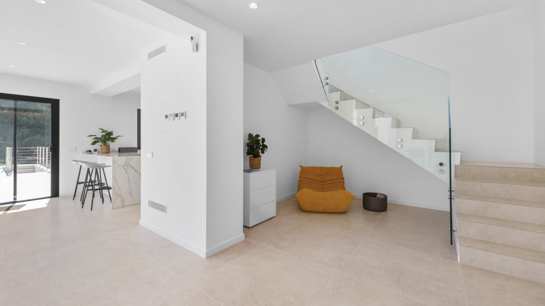 V-4135 NEUBAU! Ruhig gelegene Traum-Villa in Nova Santa Ponça mit Pool, Garten und Privatsphäre 30