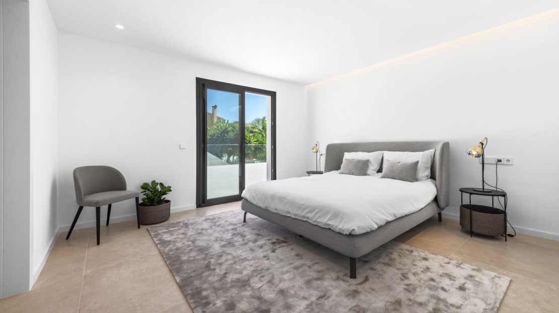 V-4135 NEUBAU! Ruhig gelegene Traum-Villa in Nova Santa Ponça mit Pool, Garten und Privatsphäre 10