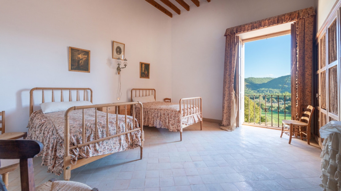 F-4112 INVESTITION! Landgut in Establiments aus dem 17. JHD. mit herrlichem Weitblick, nah zu Palma