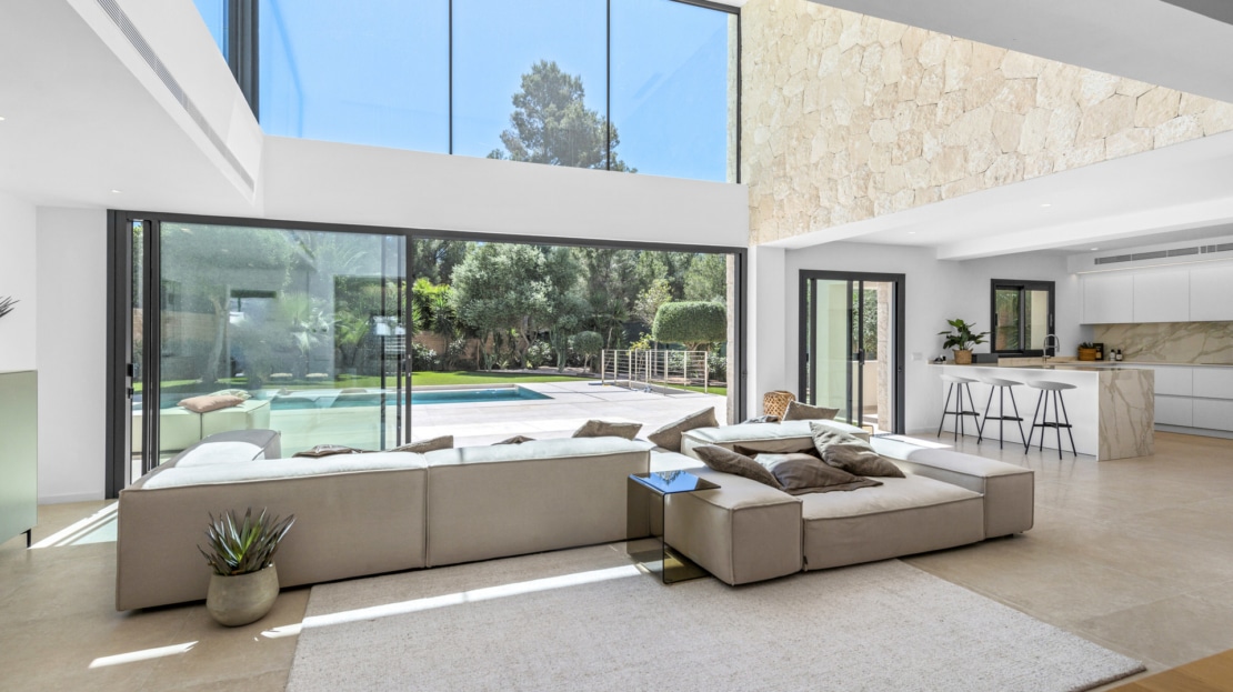 V-4135 NEUBAU! Ruhig gelegene Traum-Villa in Nova Santa Ponça mit Pool, Garten und Privatsphäre 24