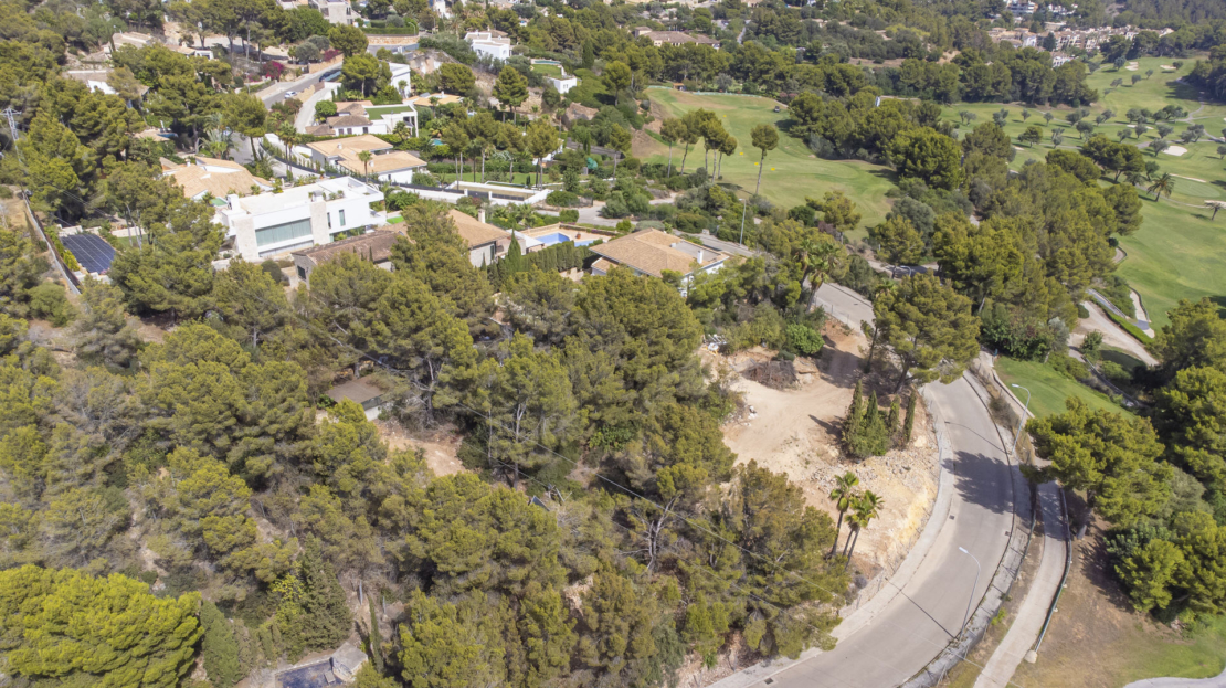 G-4684 Herrliches Grundstück in Bendinat Golf mit Meerblick, Privatsphäre & Baulizenz