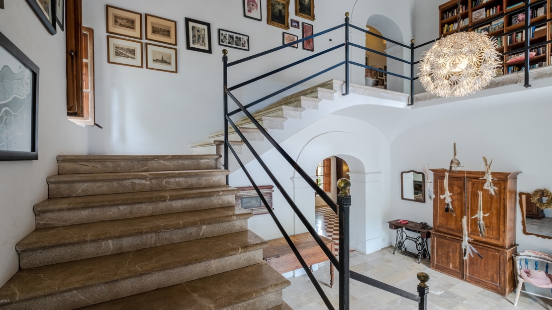 F-4366-98 Charmante Finca in Andratx mit Pool, viel Privatsphäre und Fern-Meerblick