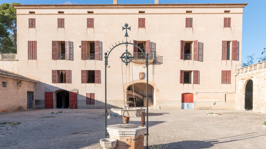 F-4112 INVESTITION! Landgut in Establiments aus dem 17. JHD. mit herrlichem Weitblick, nah zu Palma