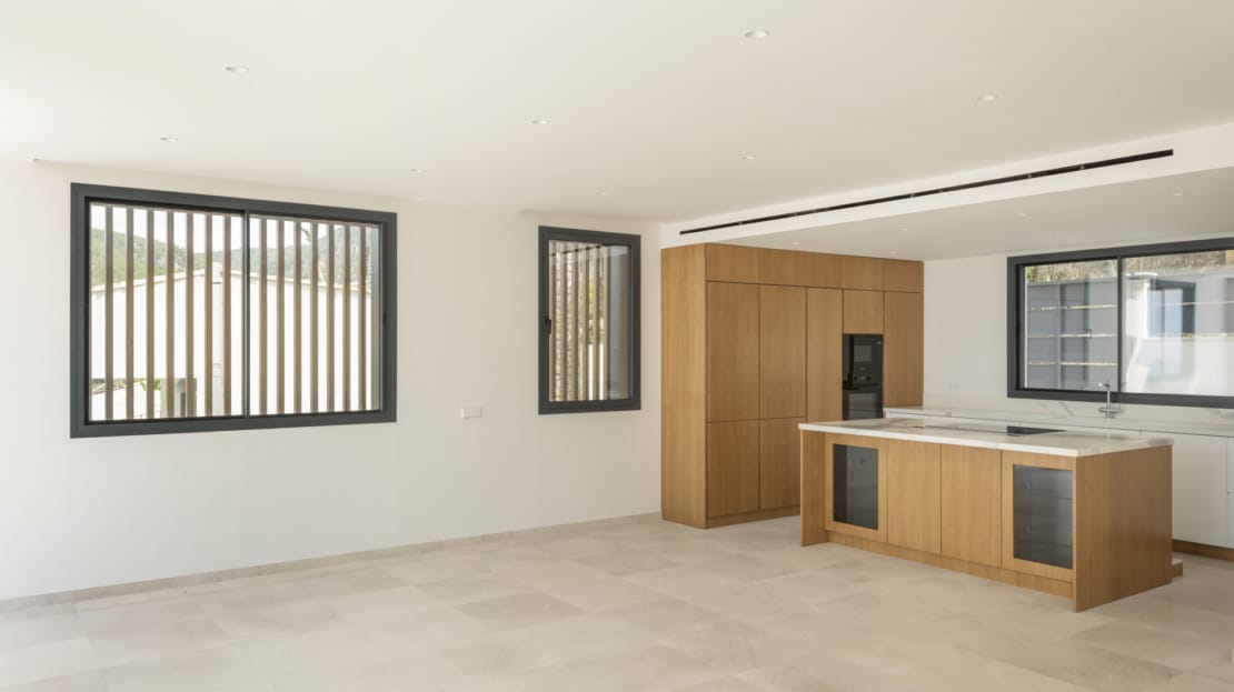 V-4697 ERSTBEZUG! Beeindruckende Neubau Villa in Portals Nous mit herrlichem Meerblick