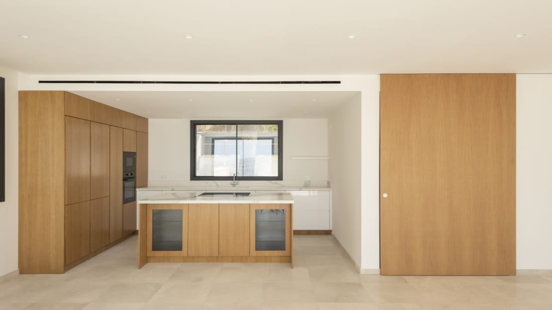 V-4697 ERSTBEZUG! Beeindruckende Neubau Villa in Portals Nous mit herrlichem Meerblick