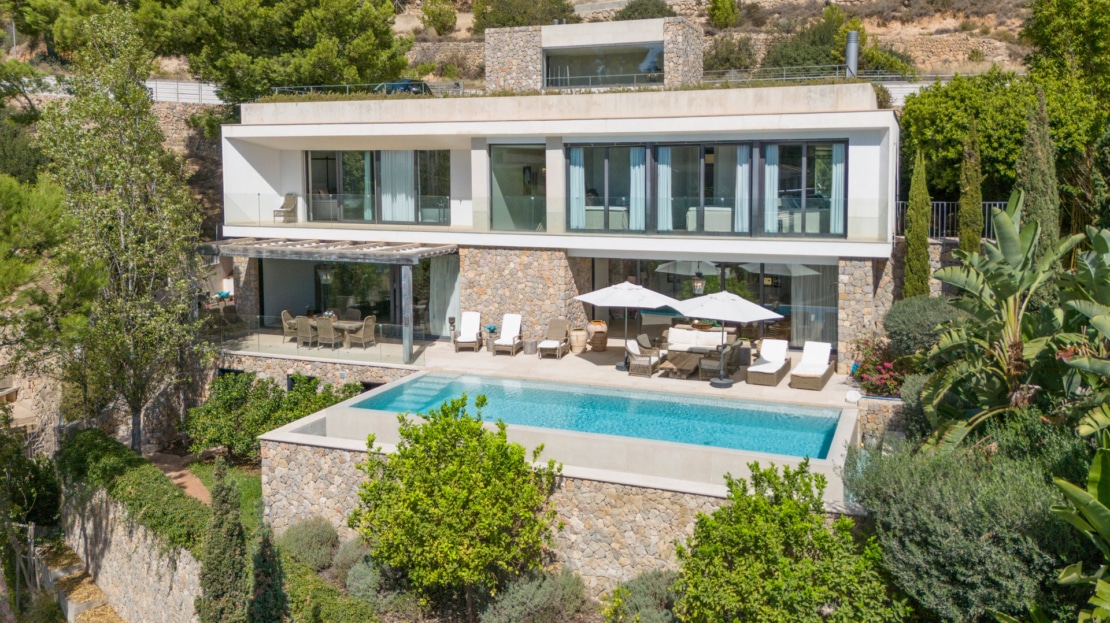 V-4556 Villa in Génova mit in modernem Design & herrlichem Blick auf die Bucht von Palma 1