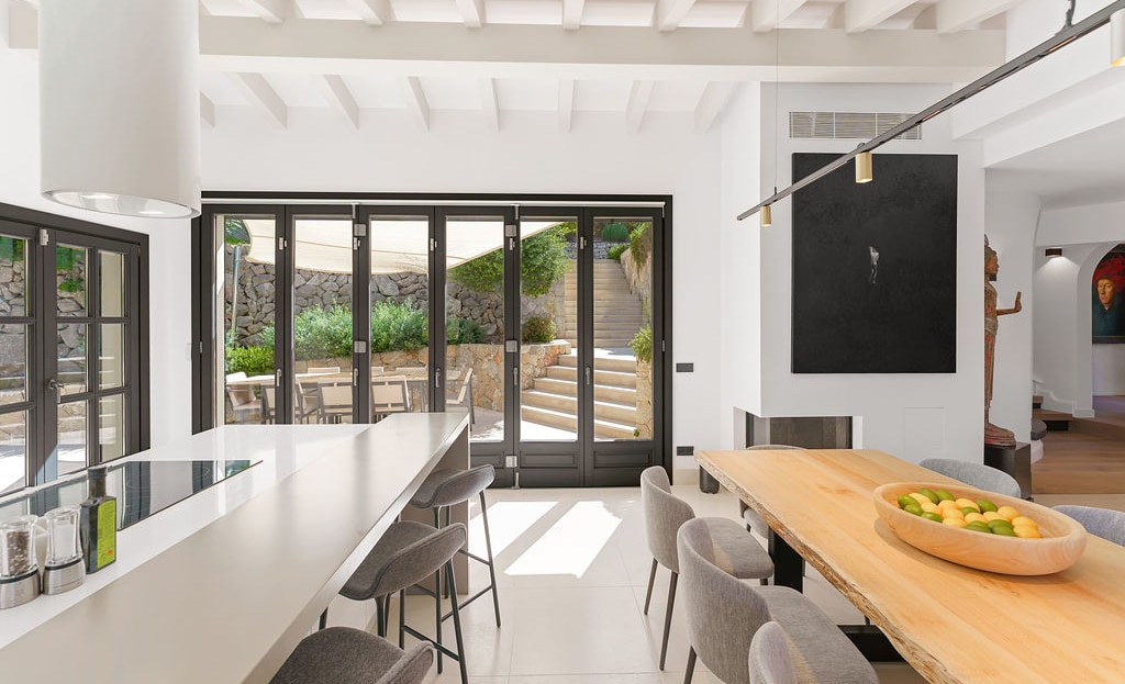 5011 Traumhafte Luxus Villa in Port Andratx mit Privatsphäre  und Blick auf die Berge der Cala Moragues