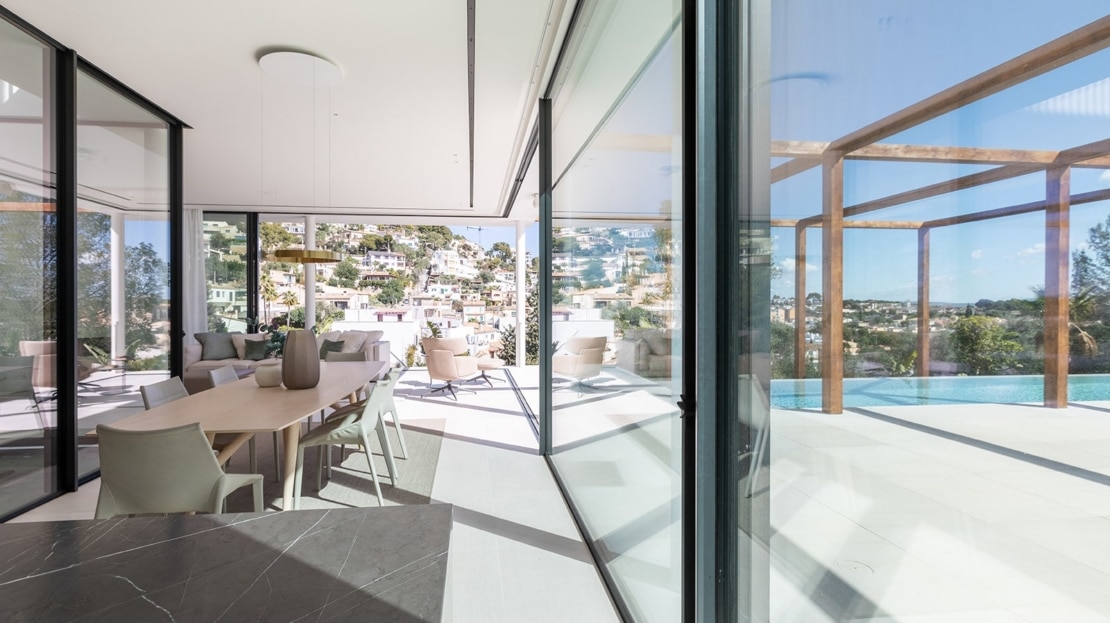 V-4342-28 Luxus-Villa mit Swimmingpool und herrlichem Ausblick in bester Lage von Génova, nah zu Palma 1