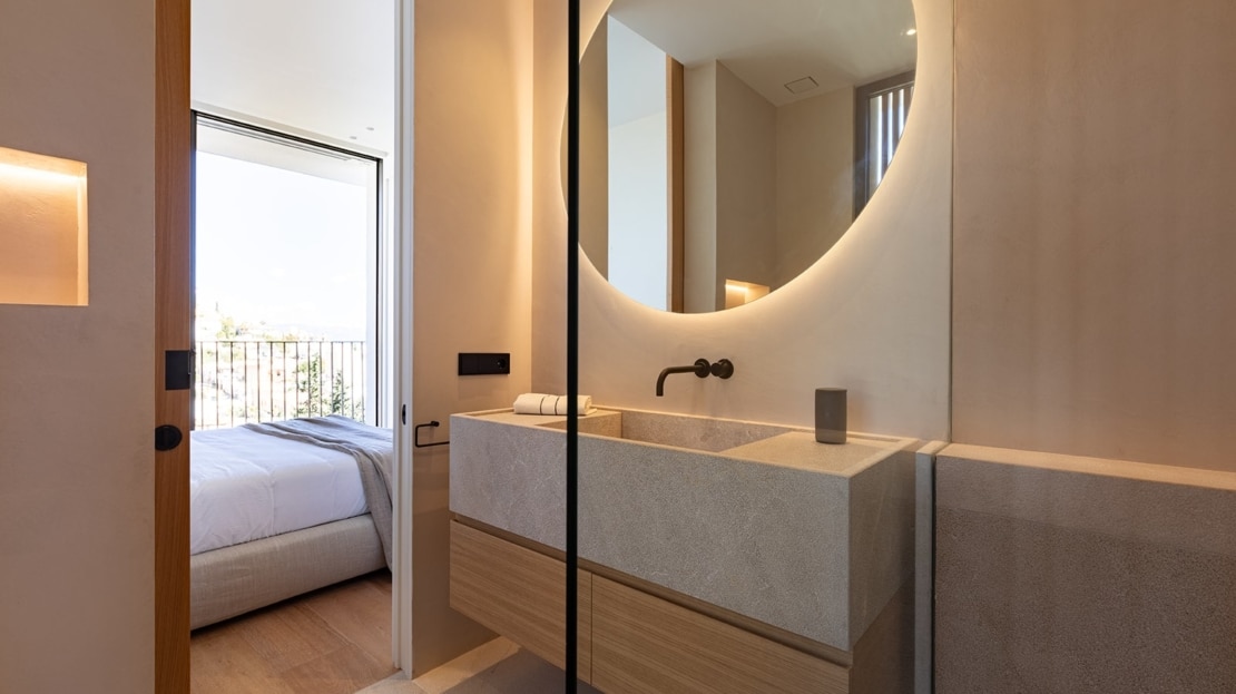 V-4342-28 Luxus-Villa mit Swimmingpool und herrlichem Ausblick in bester Lage von Génova, nah zu Palma 4