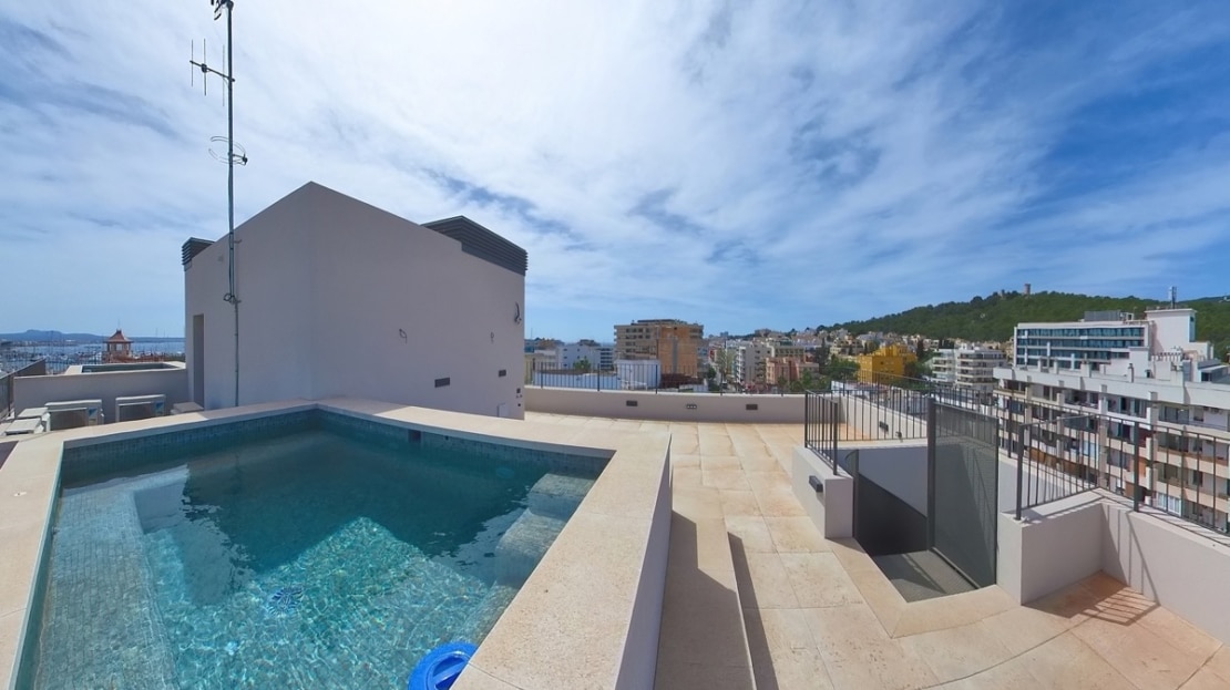 P-3637_9 Fantastisches Penthouse in Son Armadams mit Dachterrasse und privatem Pool 11