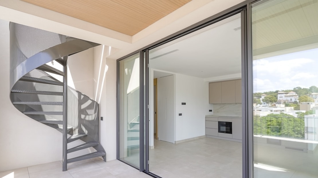 P-3637_9 Fantastisches Penthouse in Son Armadams mit Dachterrasse und privatem Pool 12