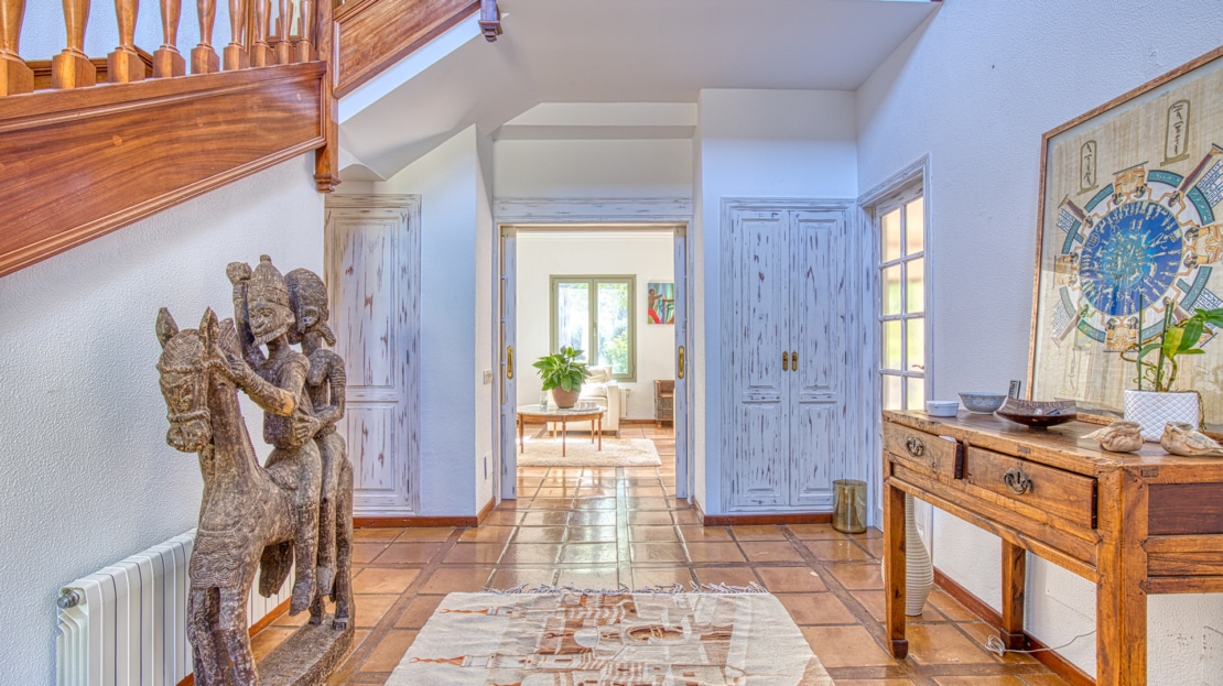 4938 Country house on large plot near Esporles with pool and stunning mountain views 26