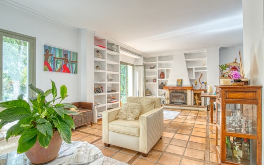 4938 Country house on large plot near Esporles with pool and stunning mountain views 17