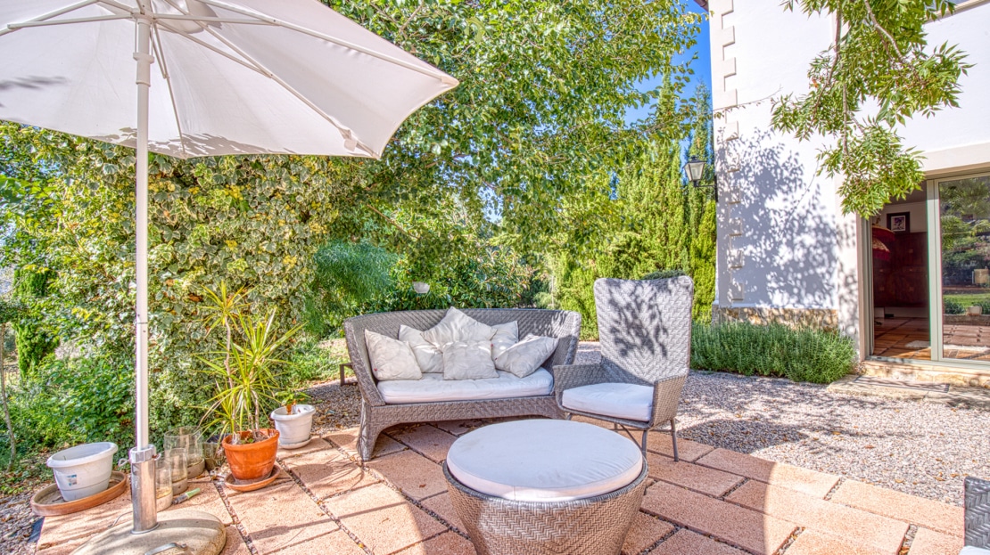 4938 Country house on large plot near Esporles with pool and stunning mountain views 7