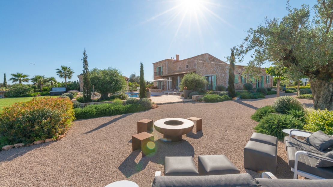 5080 Imposante Luxus Finca in Porreres mit Olivenbaum-Plantage, Weinberg und absoluter Privatsphäre 10