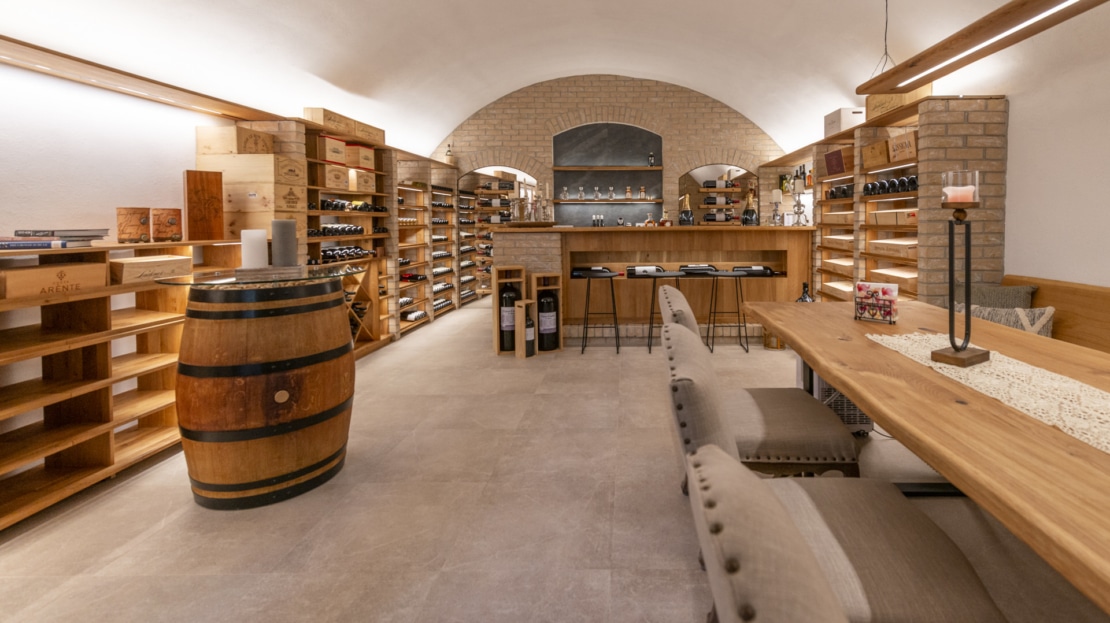 5080 Imposante Luxus Finca in Porreres mit Olivenbaum-Plantage, Weinberg und absoluter Privatsphäre 15