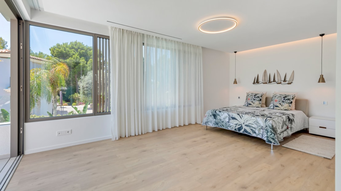 5101 Neubau Villa in Santa Ponsa auf großzügigem Grundstück und bester Qualität 24