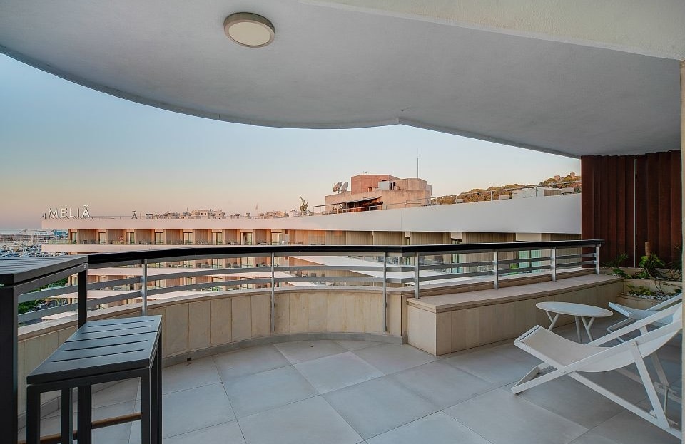 P-4688 Umwerfendes Penthouse in Palma mit spektakulärem Hafen- und Meerblick
