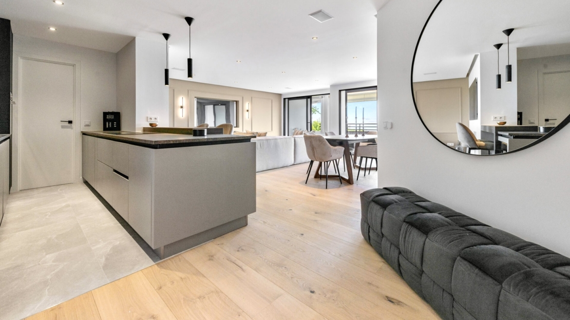 P-4713 Exklusives Penthouse in Cas Catala mit Meerblick: Modernisiert und elegant