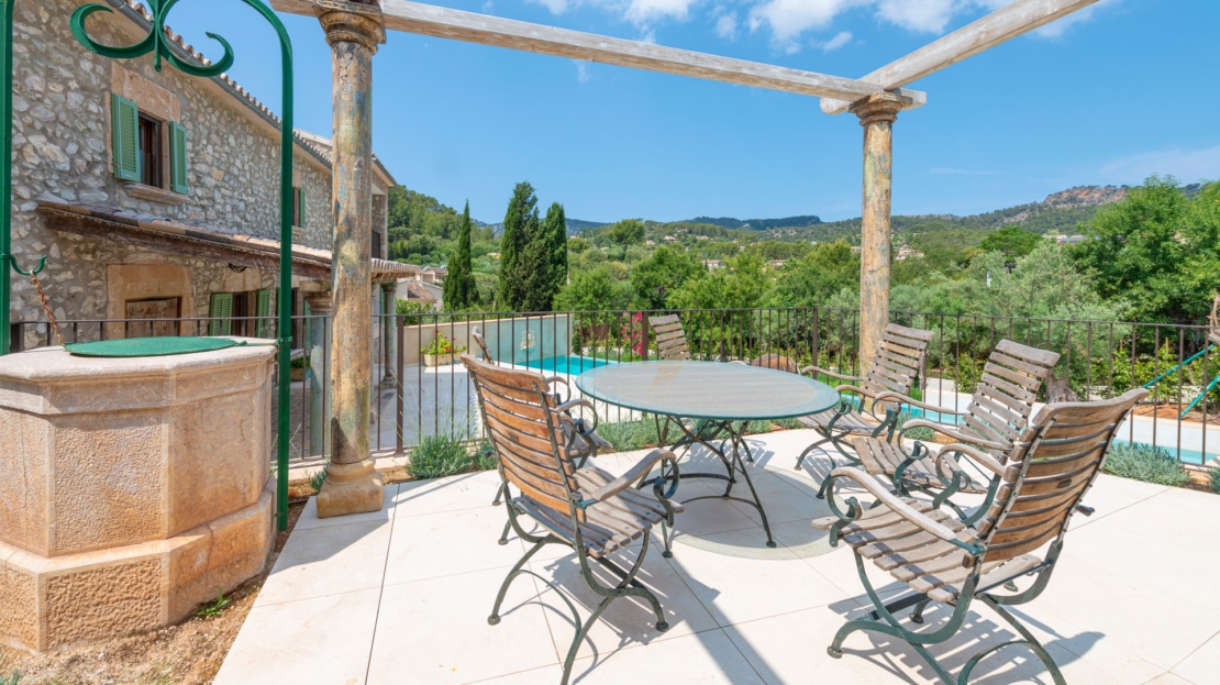 V-4676 ERSTBEZUG!!! Einzigartige moderne Villa im Finca Stil mit Pool und viel Privatsphäre in Es Capdella