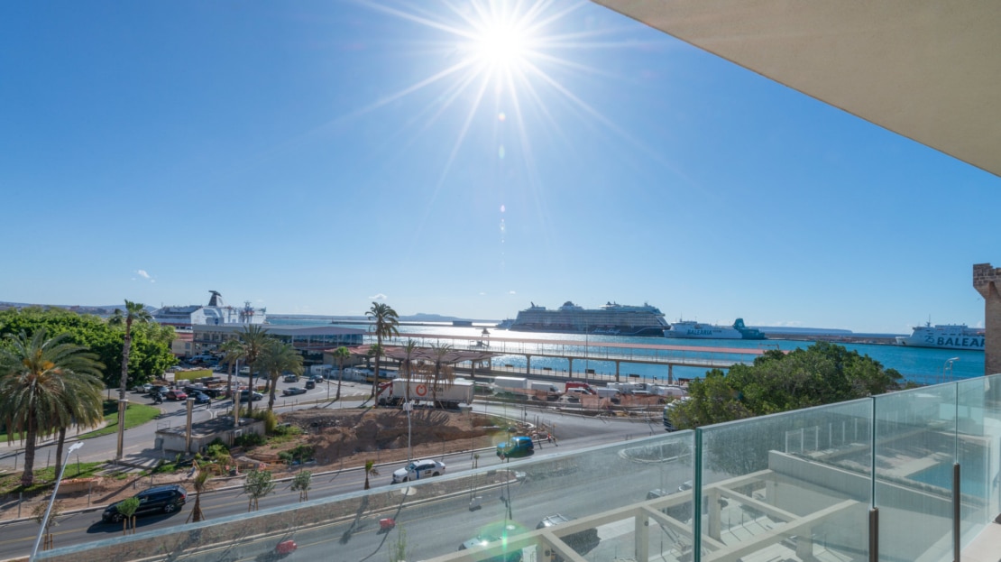 A-2148_9 Fantastische Neubau Wohnung in Palma mit Meer- und Hafenblick 3