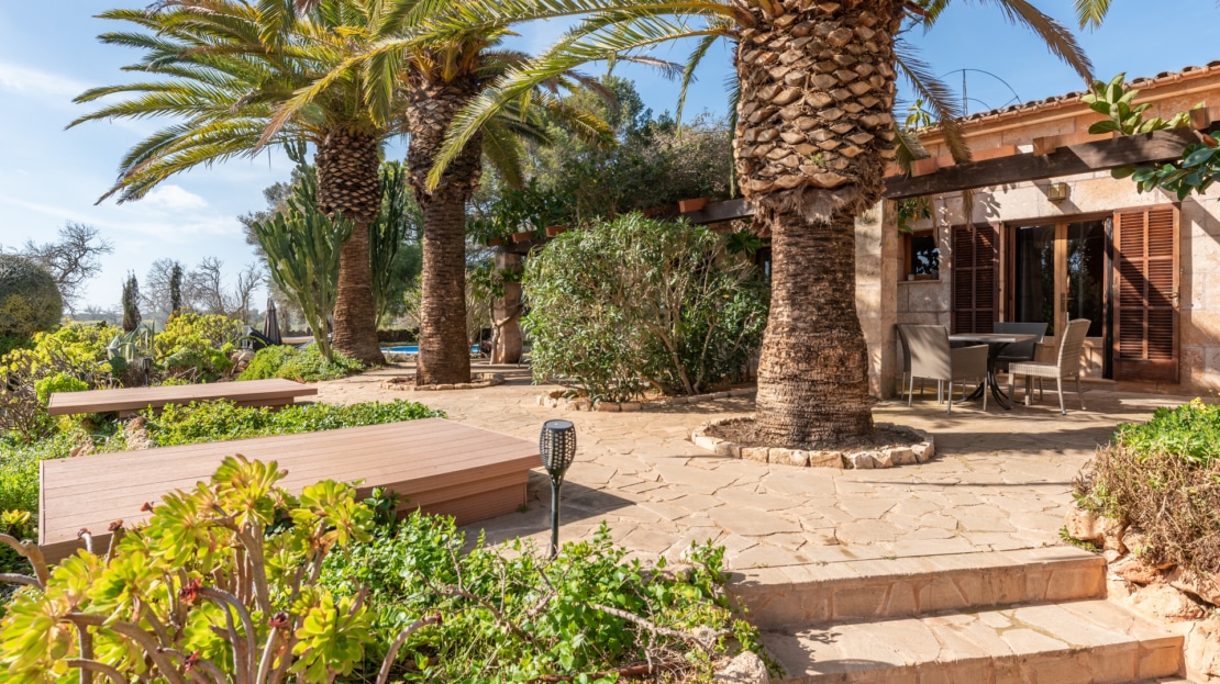 5208 Naturstein-Finca in Campos mit Weingut und einzigartigem Charme