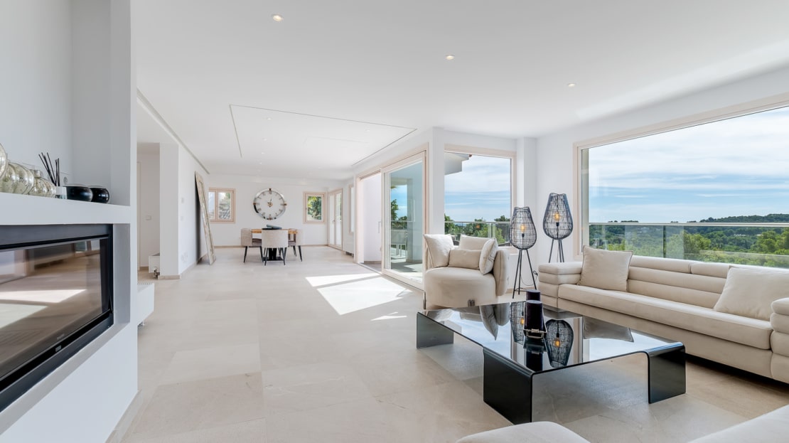 V-3779 Renovierte Villa in Son Vida mit großer Pool Terrasse und Privatsphäre