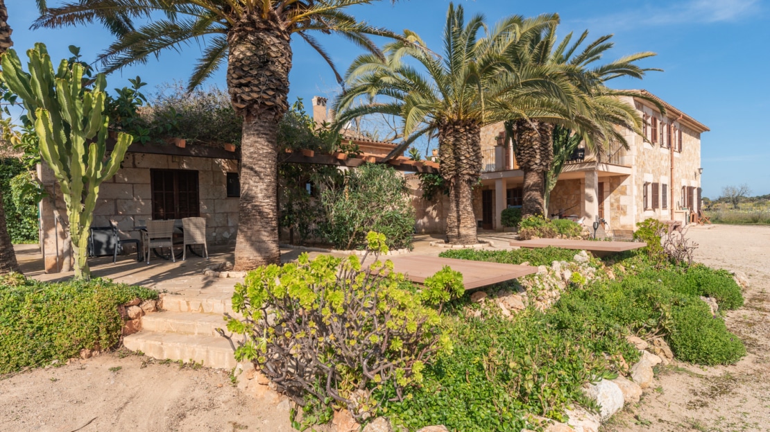 5208 Naturstein-Finca in Campos mit Weingut und einzigartigem Charme