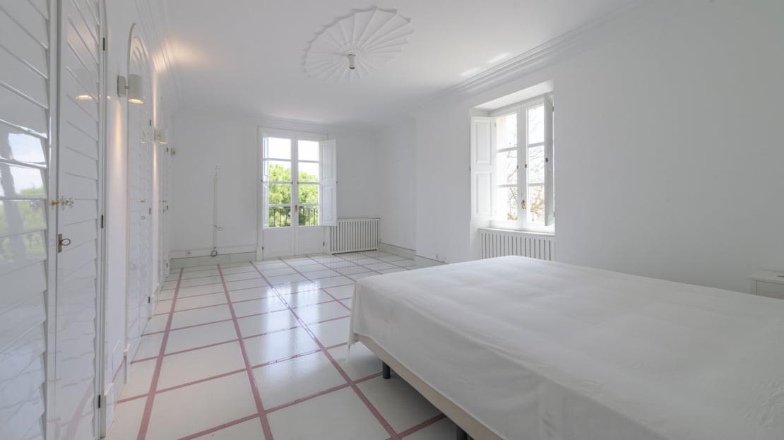 D-1988-110 Elegante Villa in El Terreno mit parkähnlichem Garten, Pool und herrlichem Blick auf den Hafen