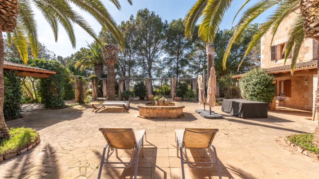 5208 Naturstein-Finca in Campos mit Weingut und einzigartigem Charme