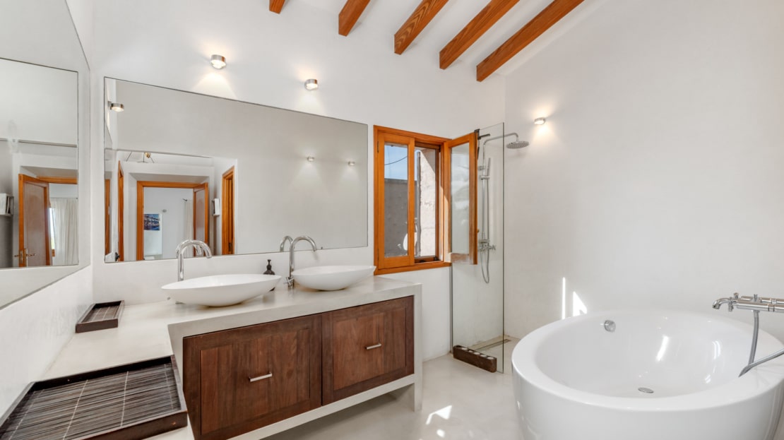 5208 Naturstein-Finca in Campos mit Weingut und einzigartigem Charme