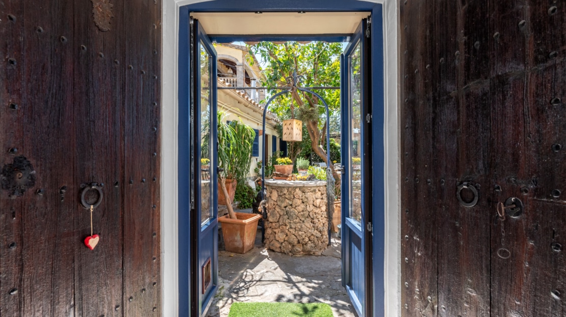 5206 Entzückendes Dorfhaus in Bunyola mit Gästebereich und herrlichem Bergblick 44