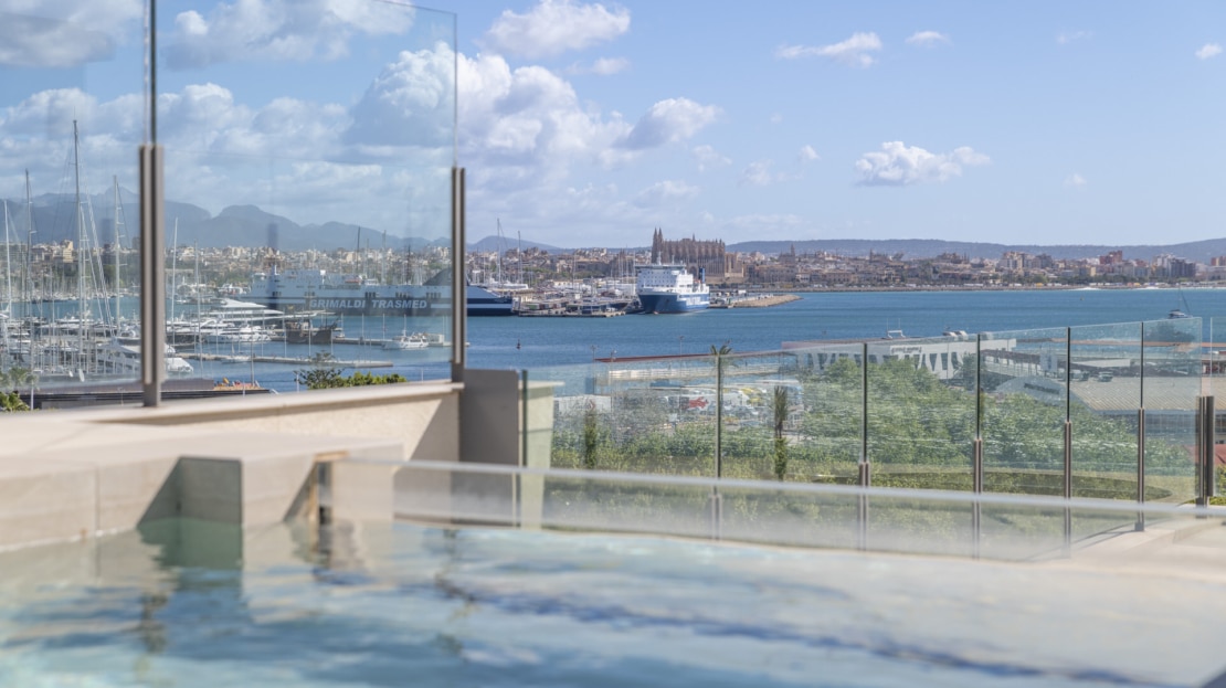 P-2148_15 Spektakuläres Duplex-Penthouse am Paseo Maritimo mit fantastischem Meerblick 27