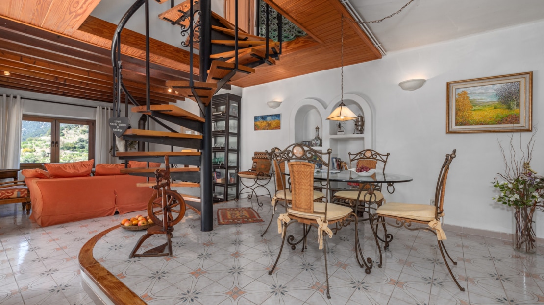 5206 Entzückendes Dorfhaus in Bunyola mit Gästebereich und herrlichem Bergblick 48