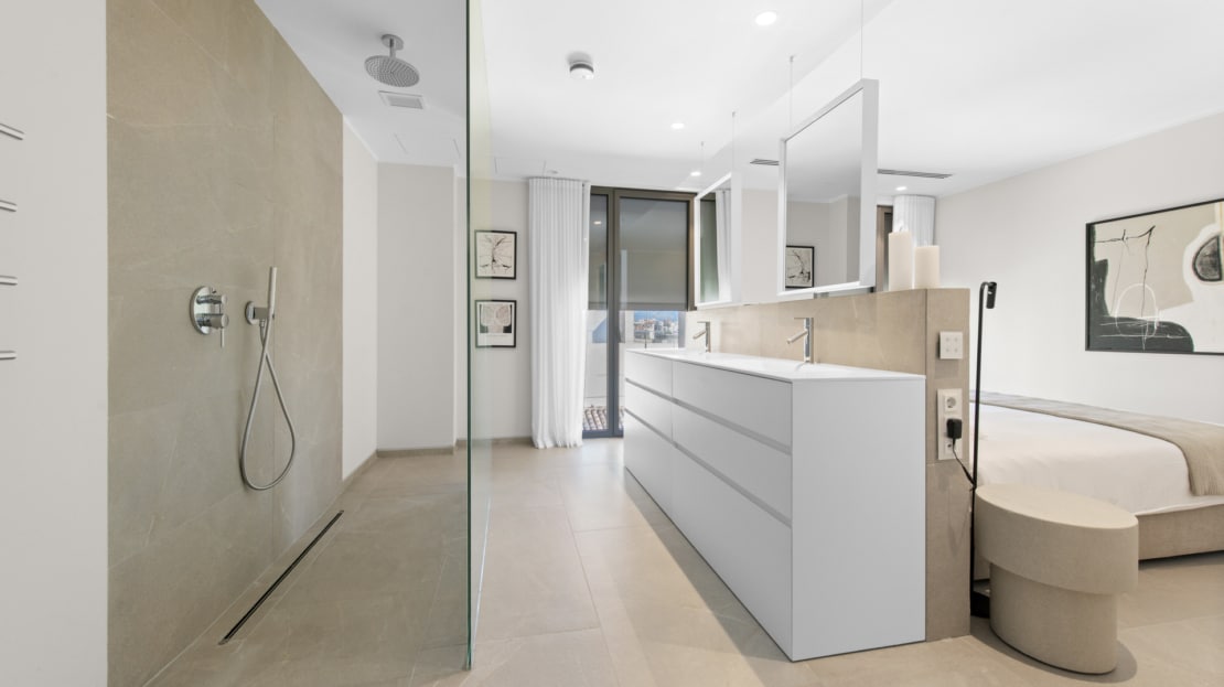 P-2148_15 Spektakuläres Duplex-Penthouse am Paseo Maritimo mit fantastischem Meerblick 25