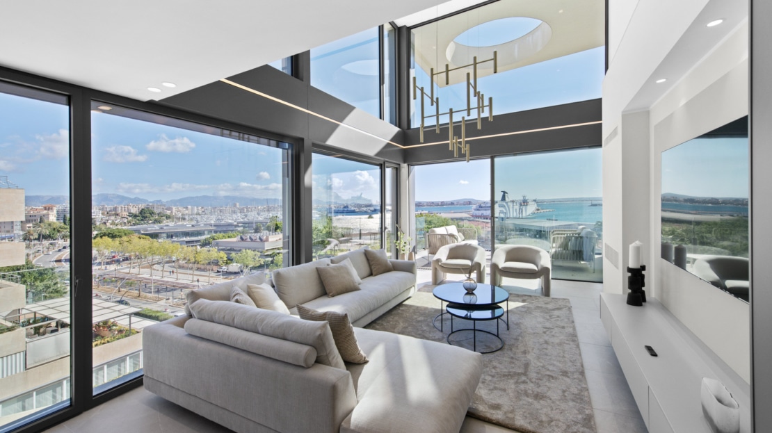 P-2148_15 Spektakuläres Duplex-Penthouse am Paseo Maritimo mit fantastischem Meerblick 1